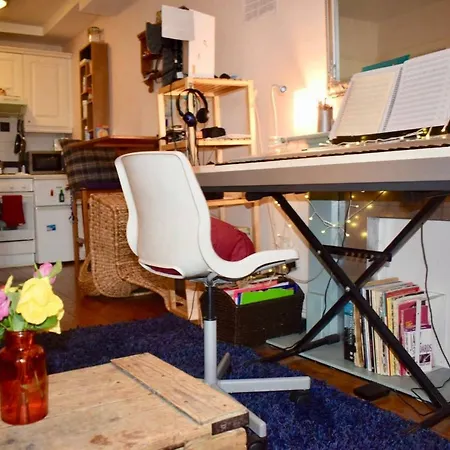 Apartment Bohemian 1 Bedroom In The City Centre *